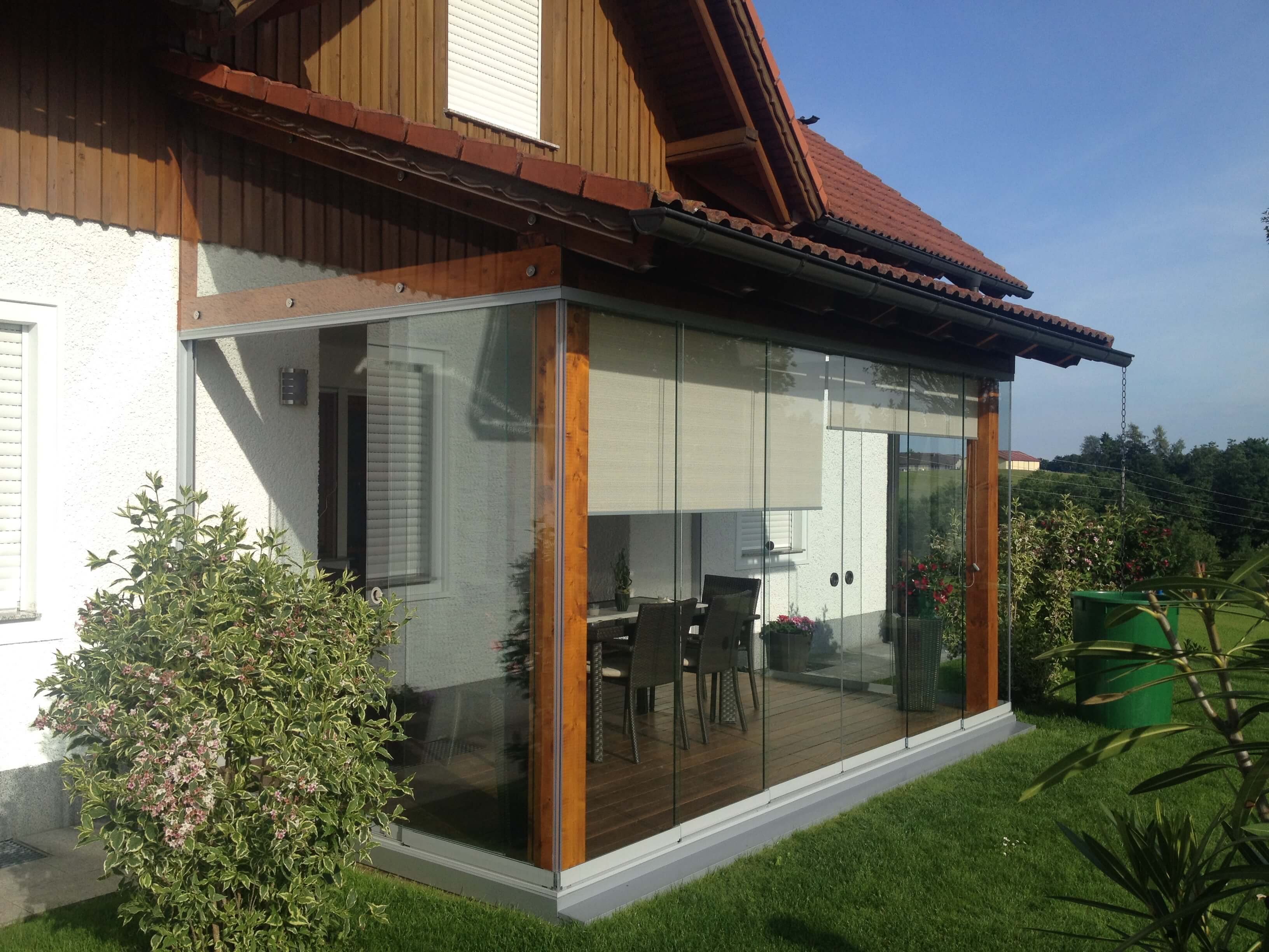Sunflex Schiebeverglasung mit Beschattung