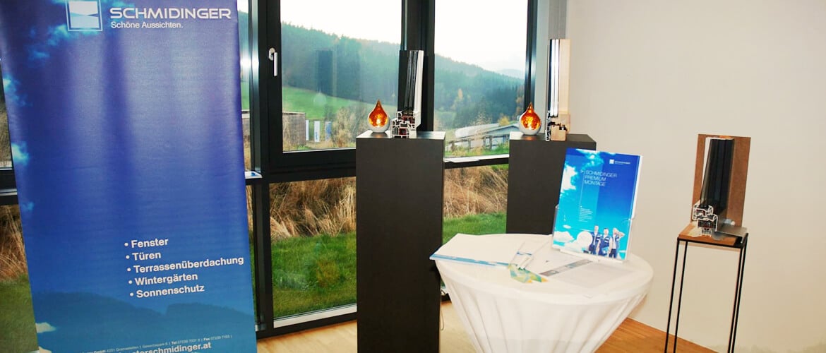 Messe mit Stand über Fenstertausch