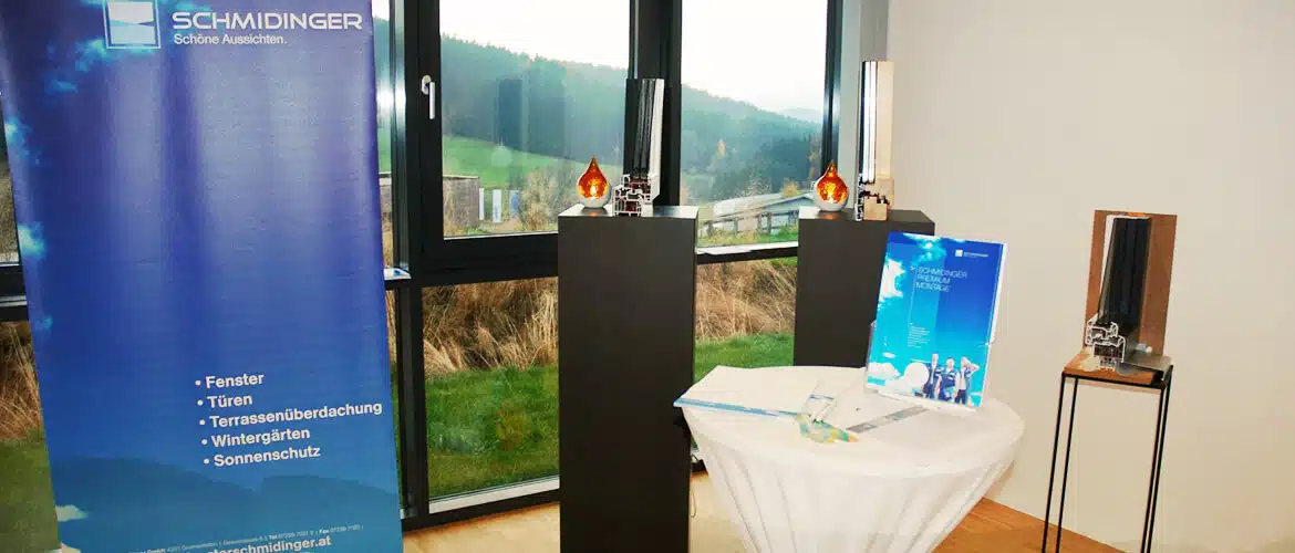 Messe mit Stand über Fenstertausch