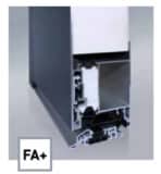 Aluminium Eingangstüre außen flügelüberdeckend