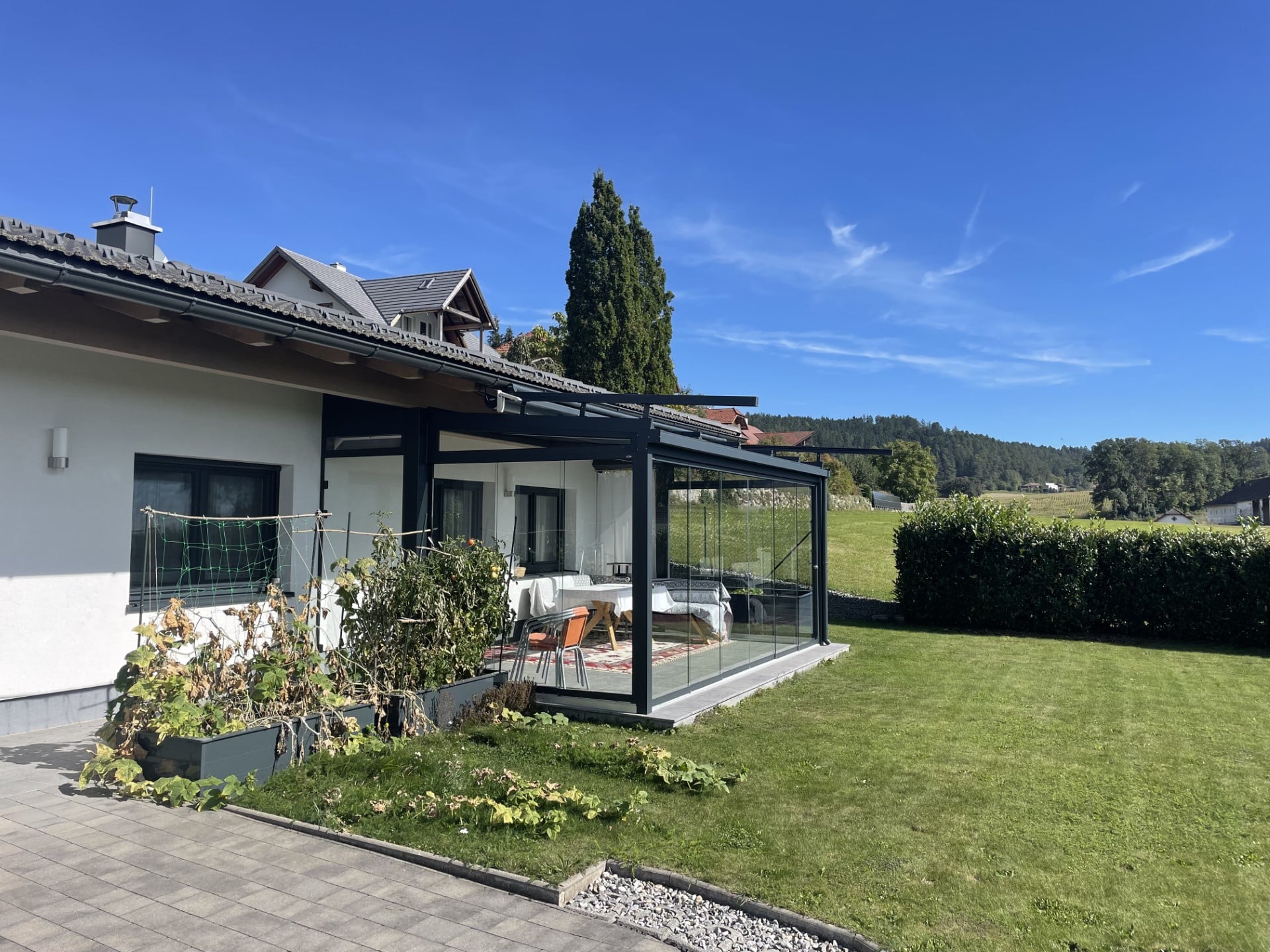 Anthrazit Kaltwintergarten mit Sunflex Schiebetüren