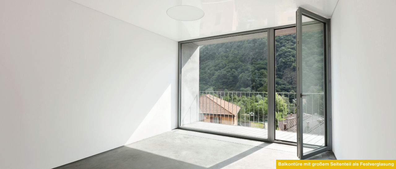 Balkontüre mit großem Seitenteil als Festverglasung sorgt für mehr Licht und moderne Optik.