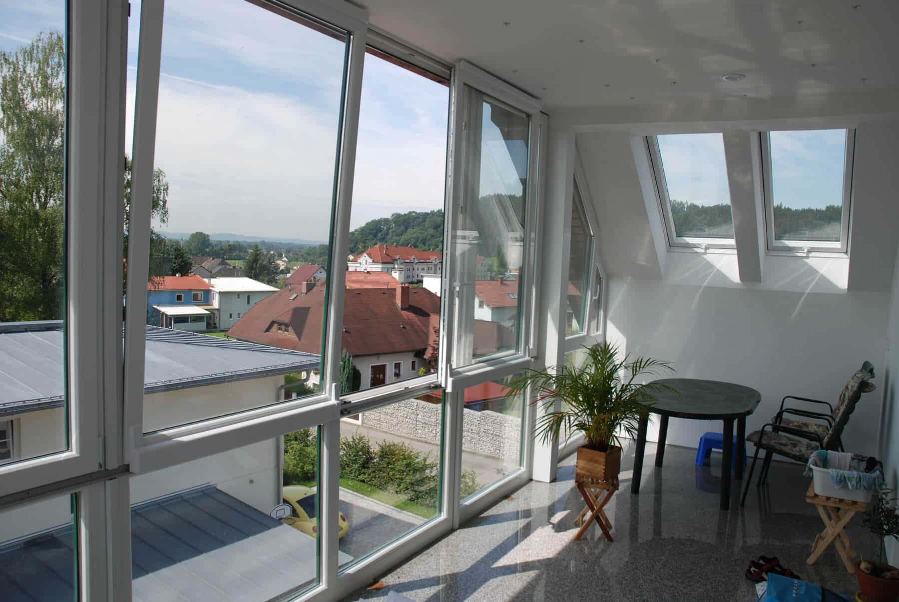 Balkonverglasung Kunststoff weiß