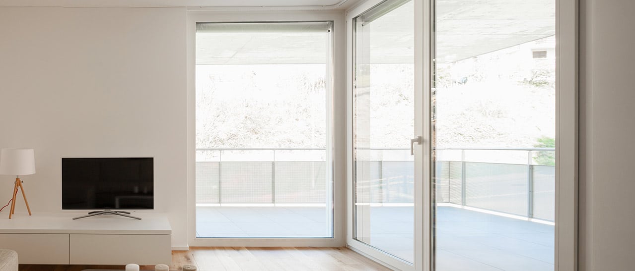 Bodentiefe Eckfensterlösung mit 90° Ecke