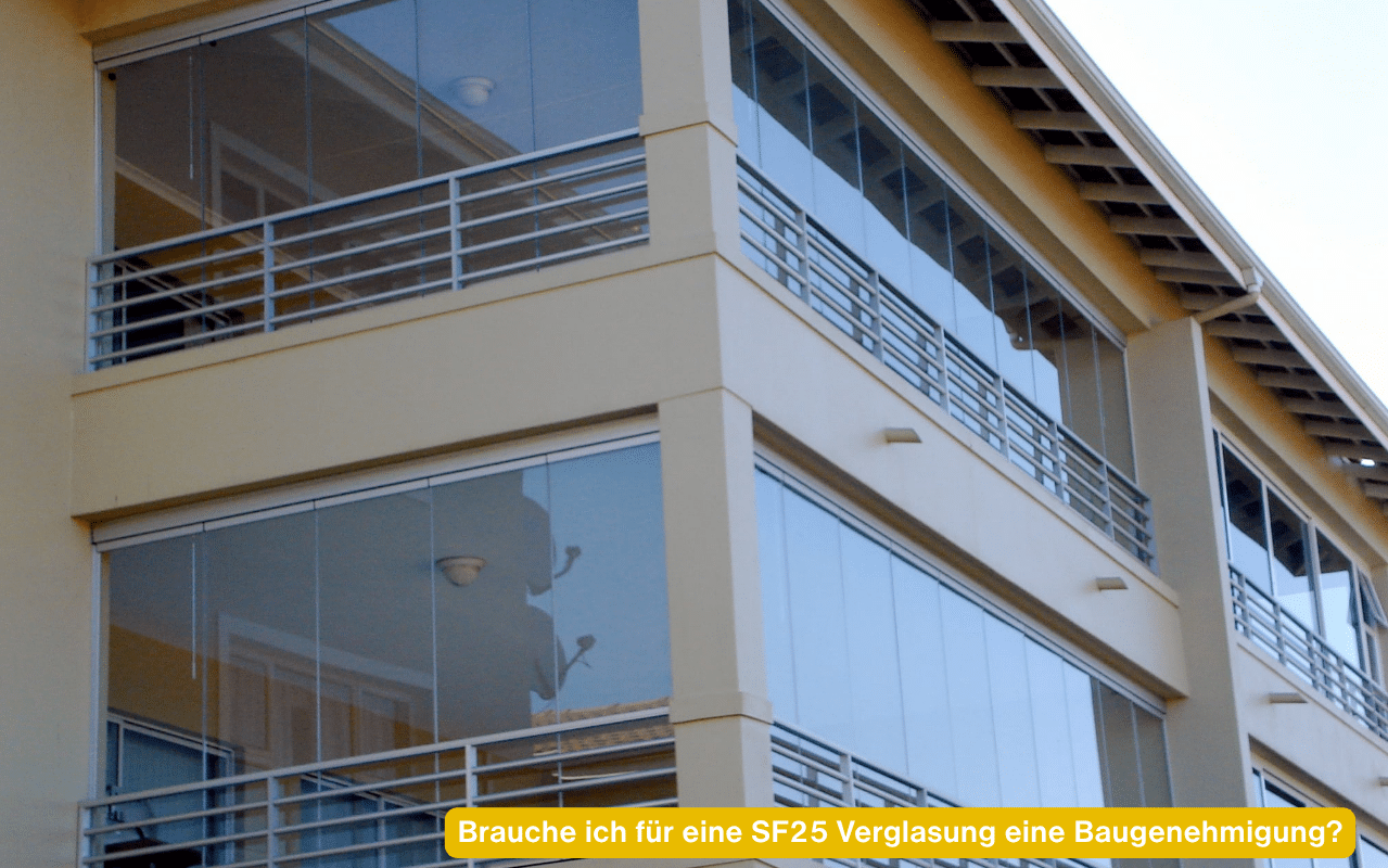 Brauche ich für eine SF25 Verglasung eine Baugenehmigung? Mehrparteienhaus mit verglasten Balkonen über mehrere Geschoße
