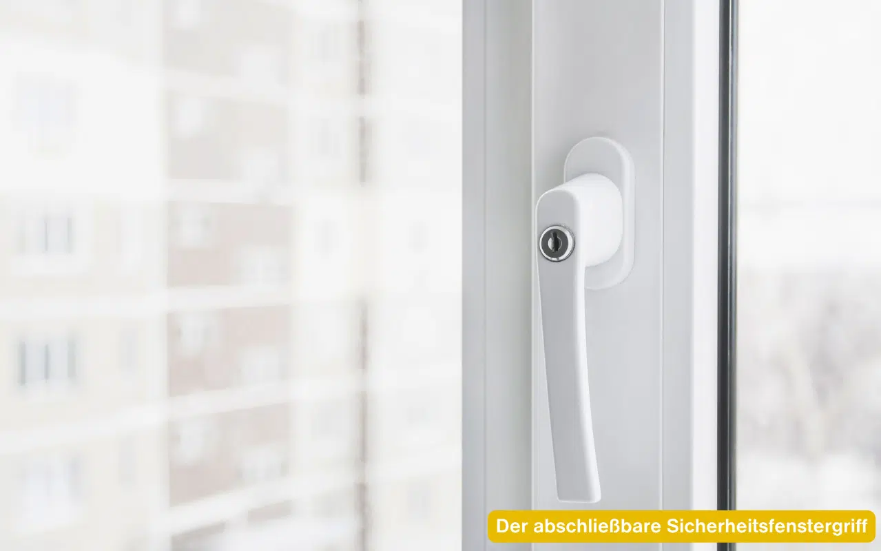 Der abschließbare Sicherheitsfenstergriff – Detailaufnahme eines weißen Fenstergriffs mit Schloss als Einbruchschutz.