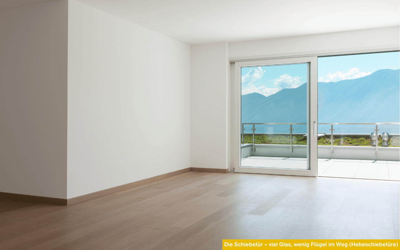 Moderne Hebeschiebetüre mit viel Glas und schlanken Rahmen. Der Schiebeflügel gleitet parallel am Fixteil vorbei und lässt großzügig Licht in den Wohnraum.