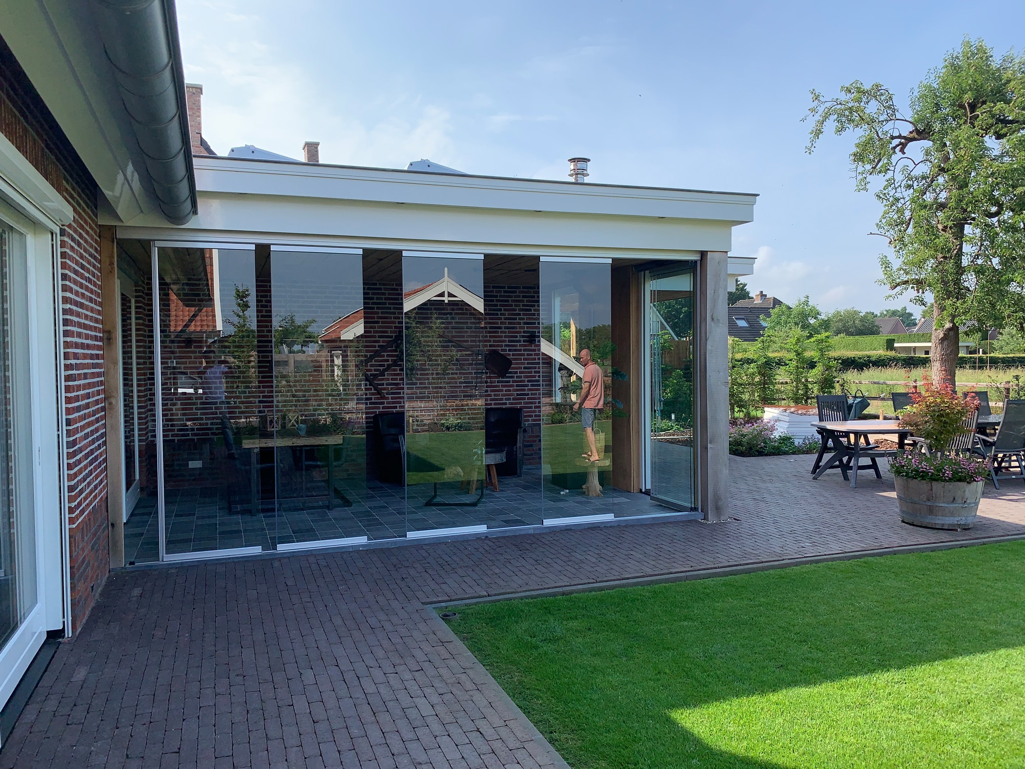 Einfache Terrassenverglasung