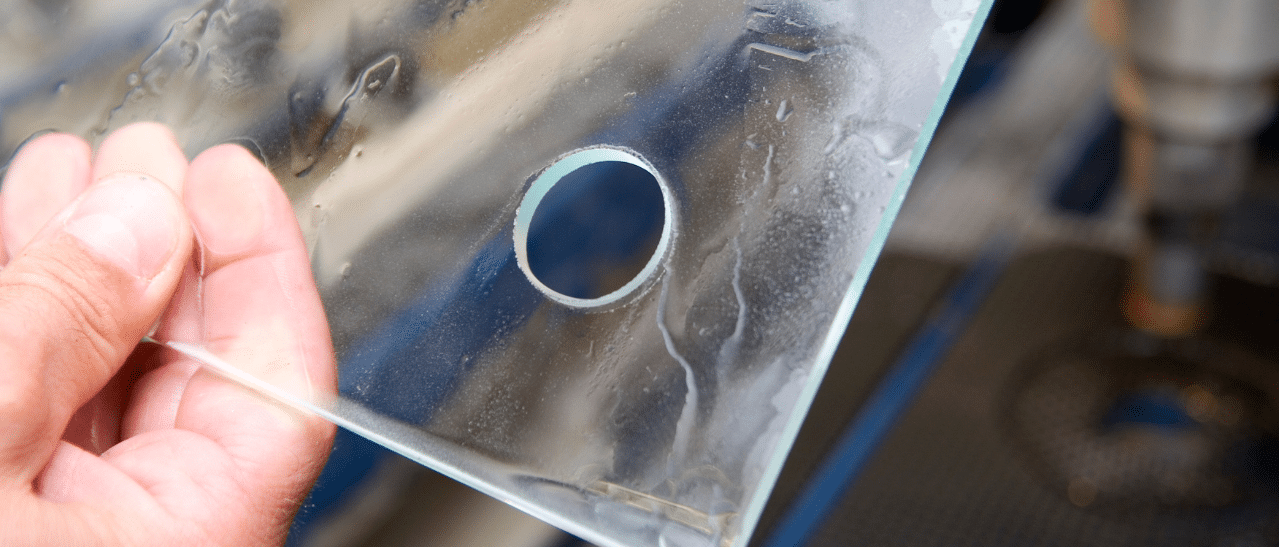ESG- und VSG-Glas - Sonderformen und Bearbeitungen