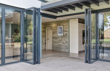 Falt- oder Schiebefenster - Was ist besser?