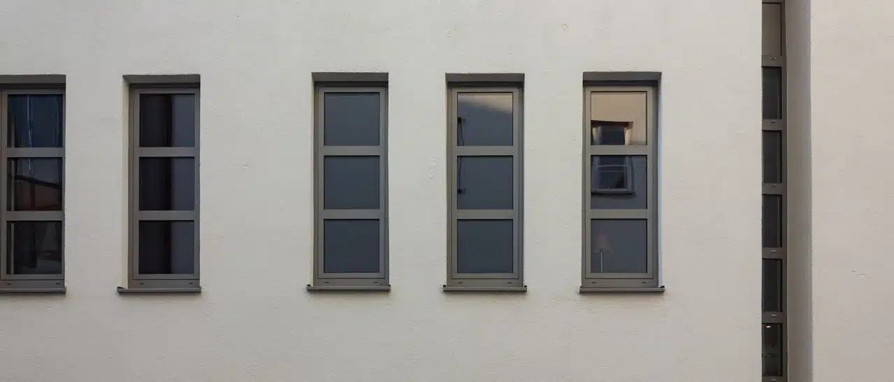 Fenster in RAL 7037 Staubgrau