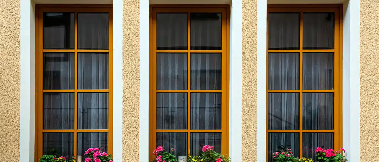Fenster in RAL 8001 Ockerbraun