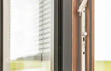 Fenster mit integrierten Jalousien