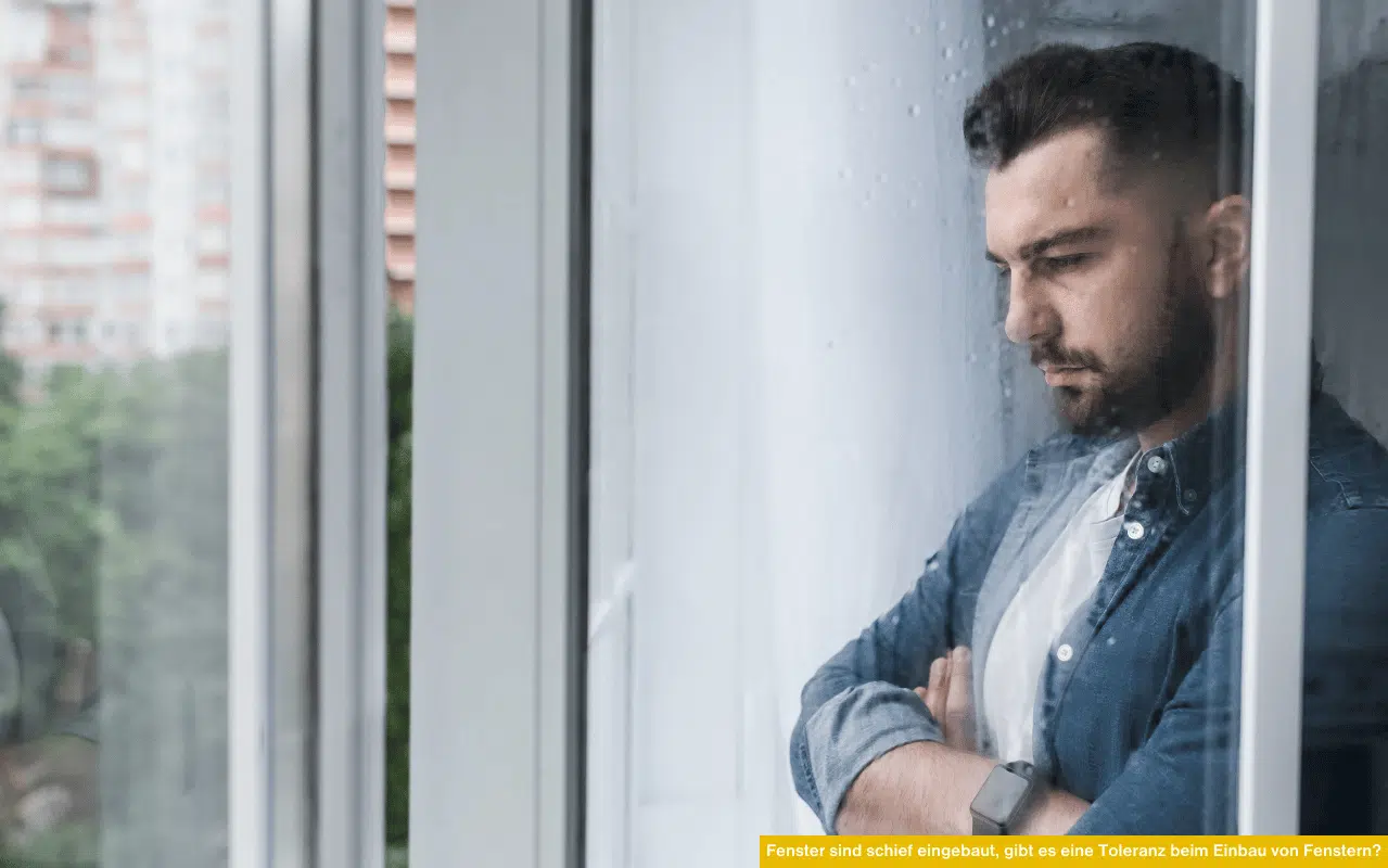 Fenster schief eingebaut Toleranzen beim Fenstereinbau laut EN 14351-1 maximal 3 Millimeter Abweichung auf zwei Meter Höhe.