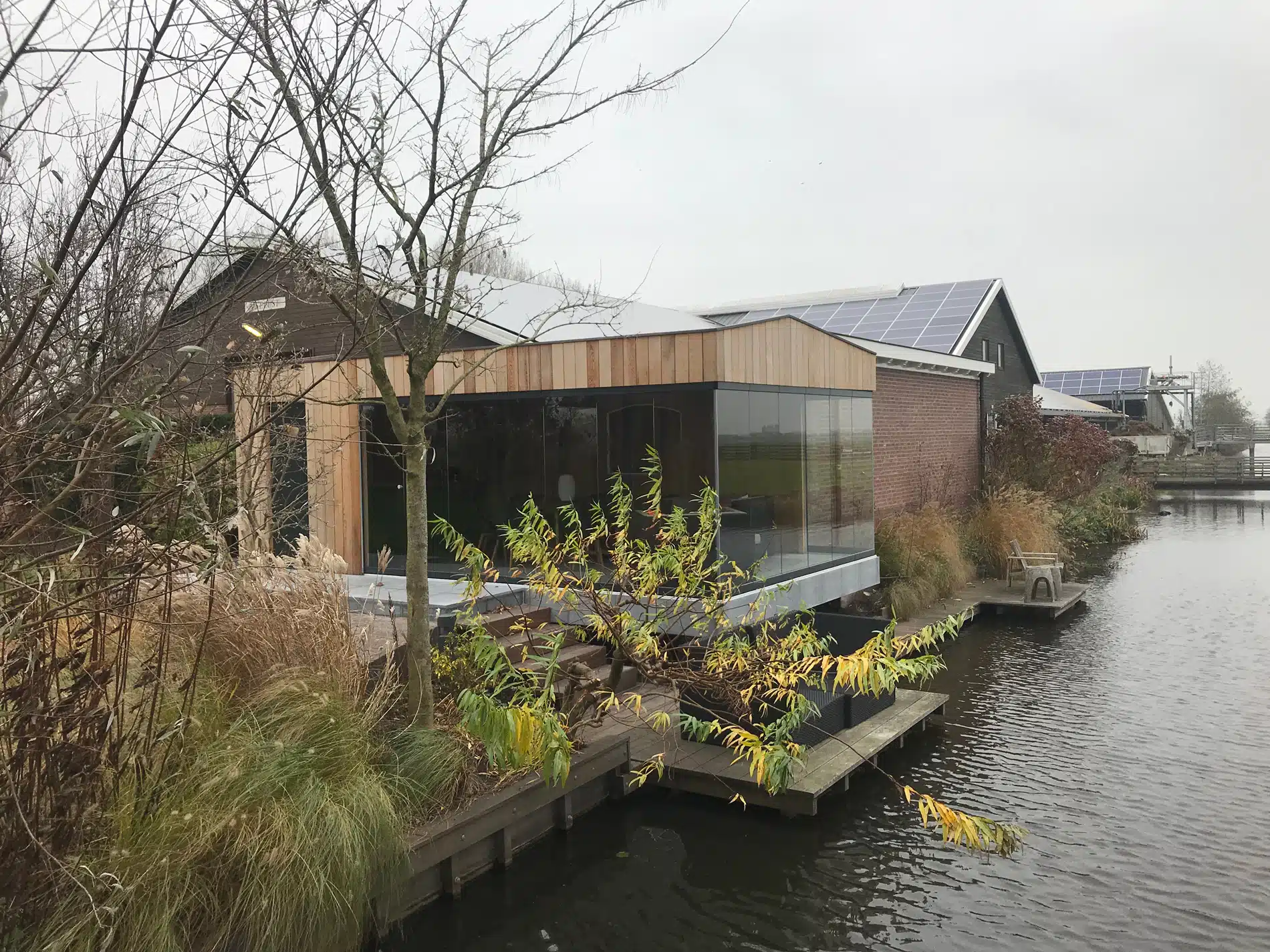 Ganzglas Schiebe Dreh System für Gartenhaus