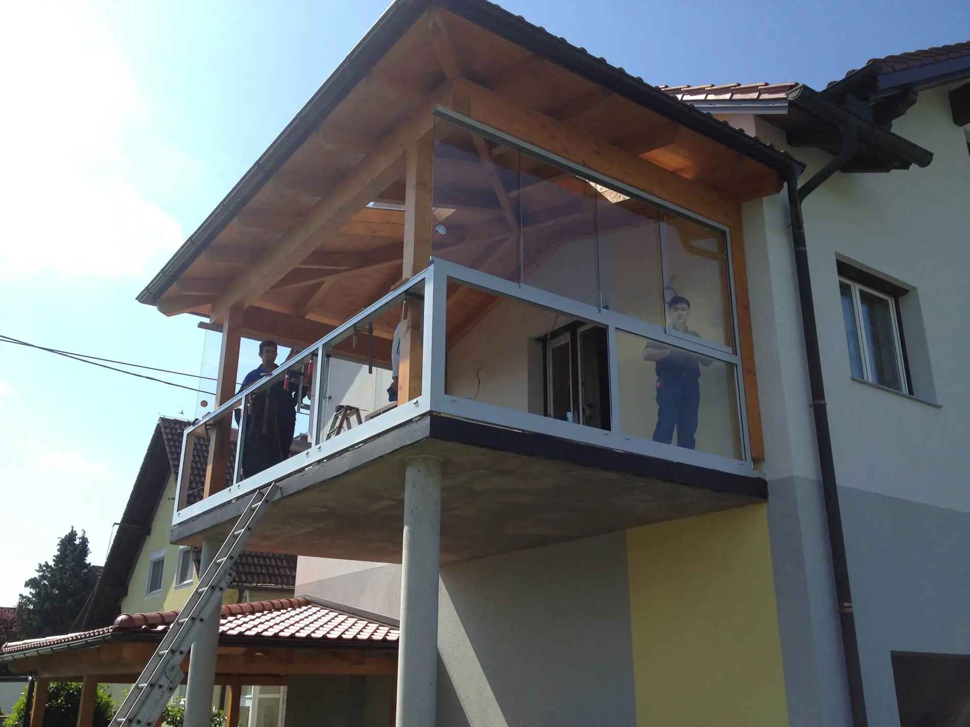 Ganzglas-Schiebesystem Balkon