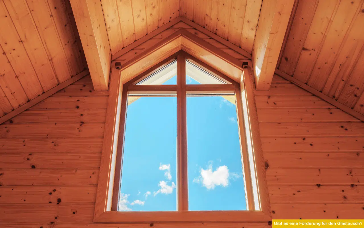 Gibt es eine Förderung für den Glastausch und welche Voraussetzungen wie Uw-Wert und Glasart für den Sanierungsbonus erfüllt sein müssen?