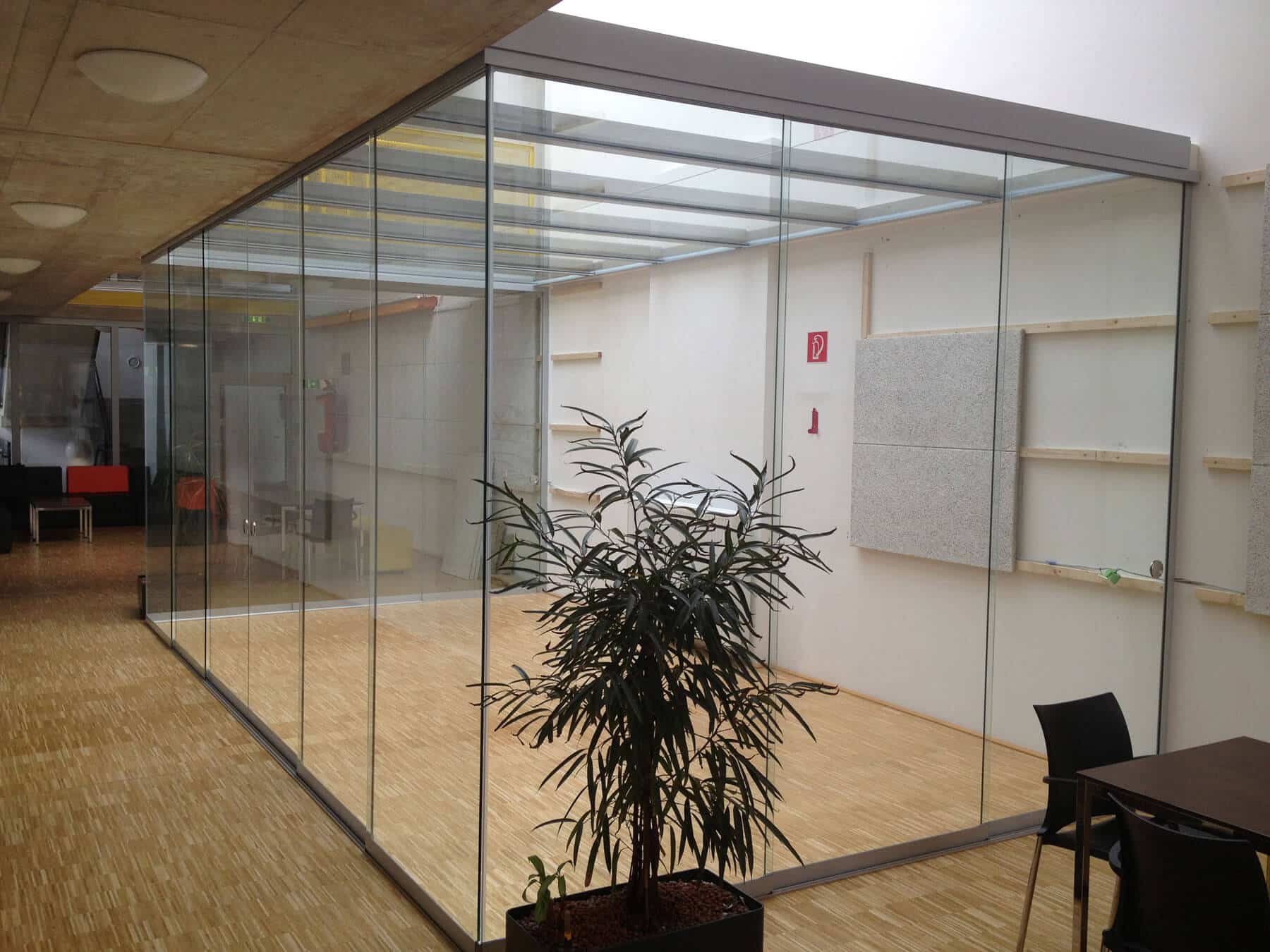 Glasschiebekonstruktion für Innen