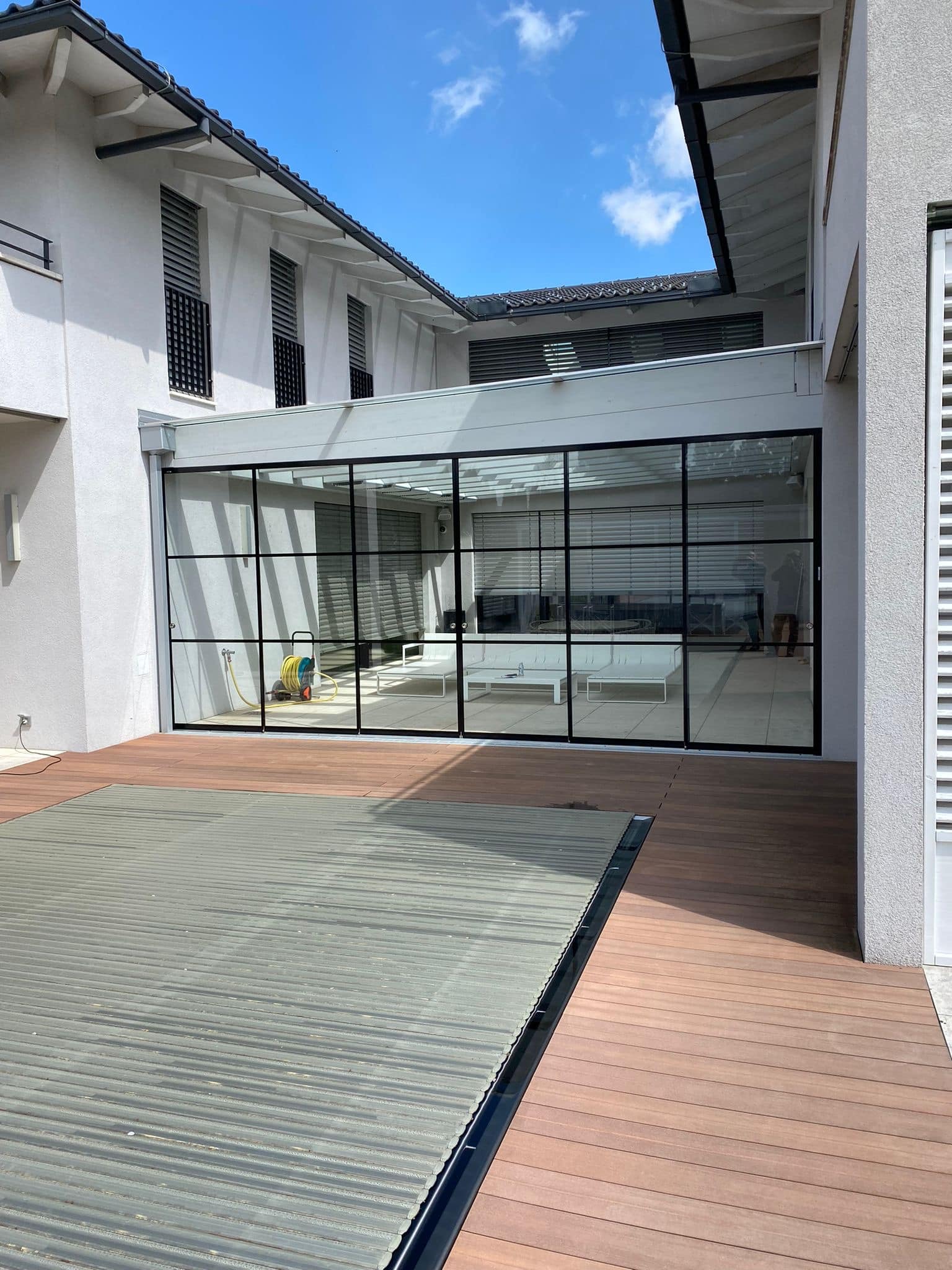 Glasschiebetüren für den Außenbereich - Industrial Style