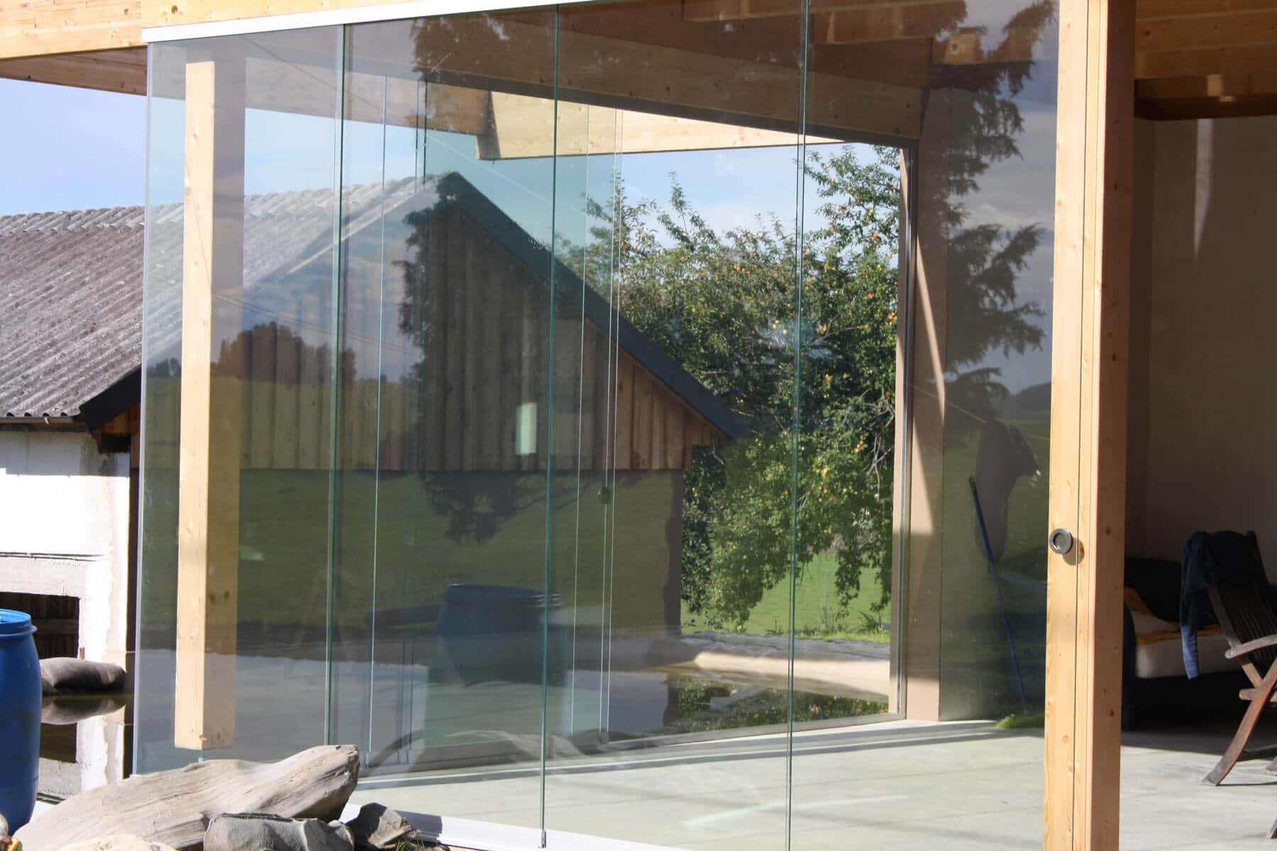Glasschiebetüren für Holzanbau Terrasse