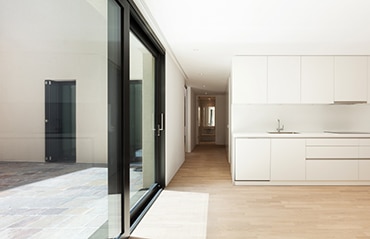 Große Fenster oder Türen bei Sanierung einbauen