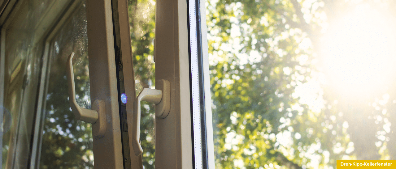 Kellerfenster in Dreh-Kipp Ausführung für flexible Belüftung, leichte Reinigung und optimalen Luftaustausch im Keller.