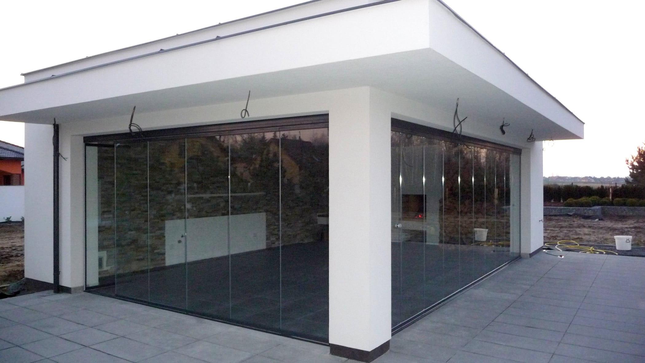 Luxus Pool- und Gartenhäuser mit Schiebetüren