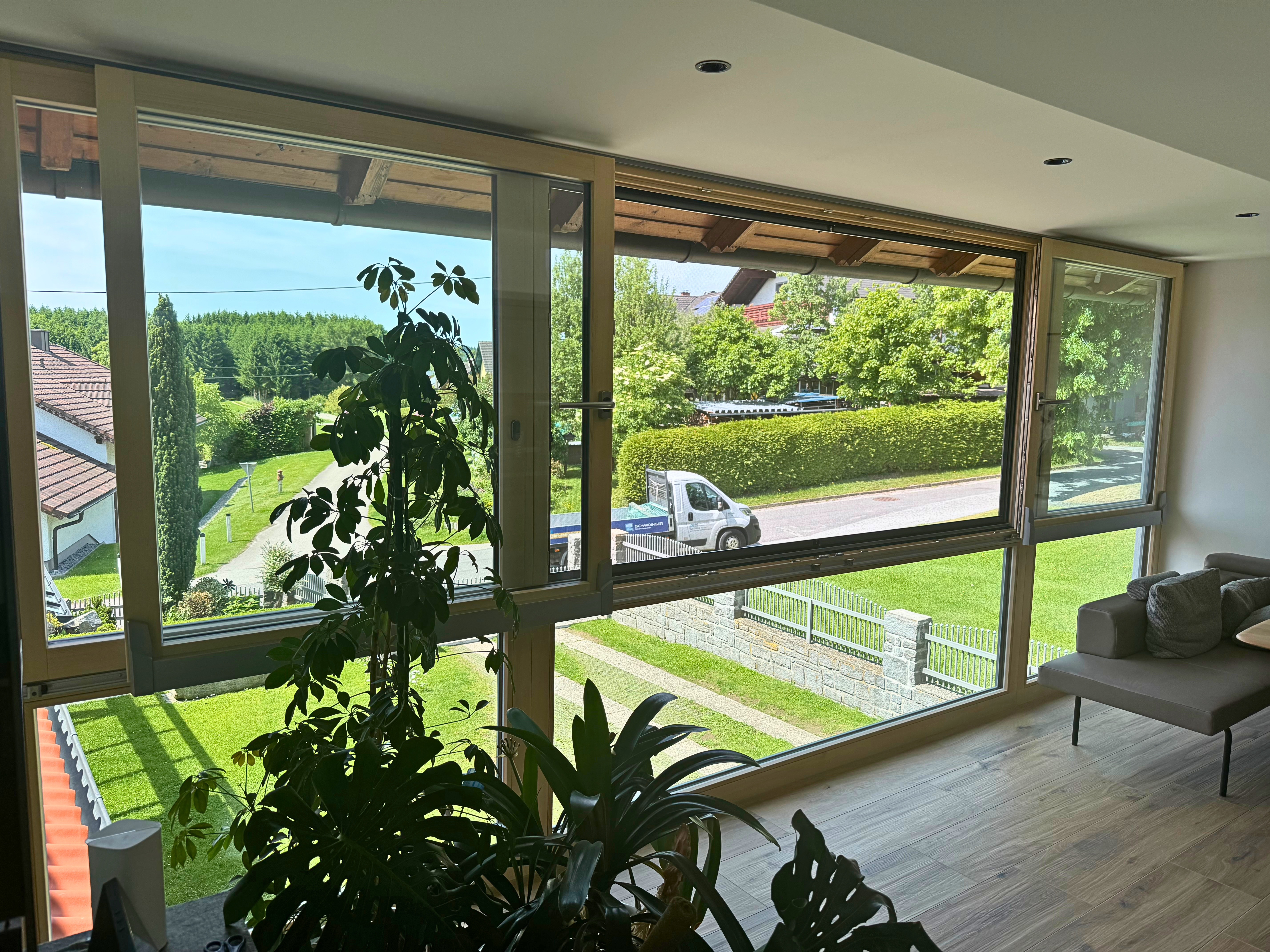 Maßgefertigte Holz-PSK-Schiebefenster