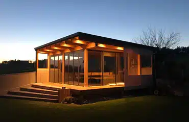 Modernes Gartenhaus Falttüren