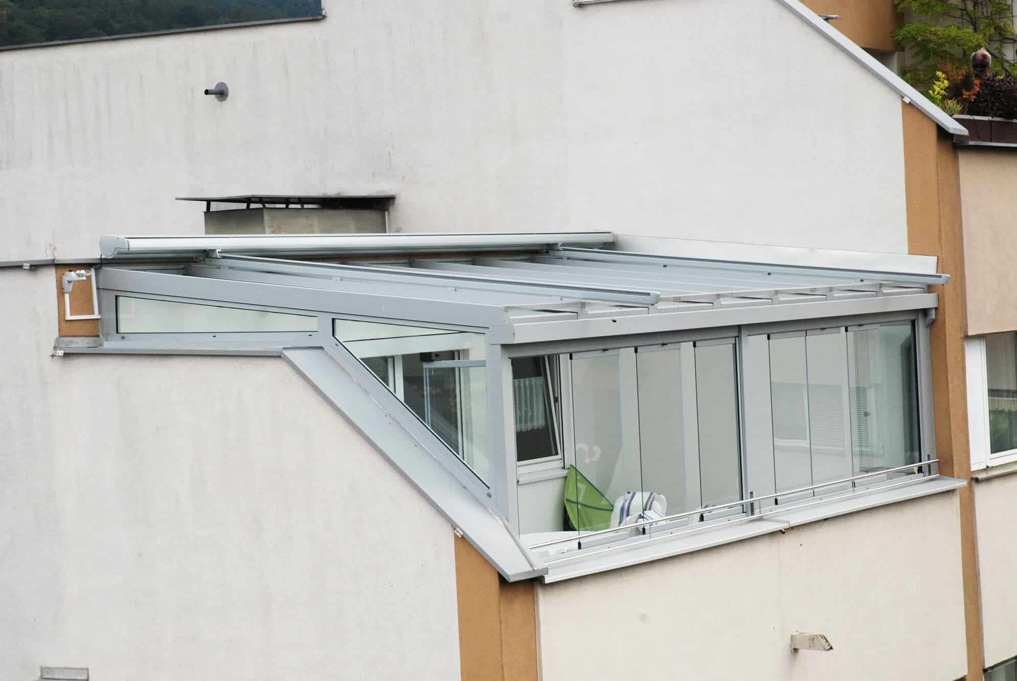 Sommergarten Sonderanfertigung mit Schiebe-Dreh-Verglasung Sunflex