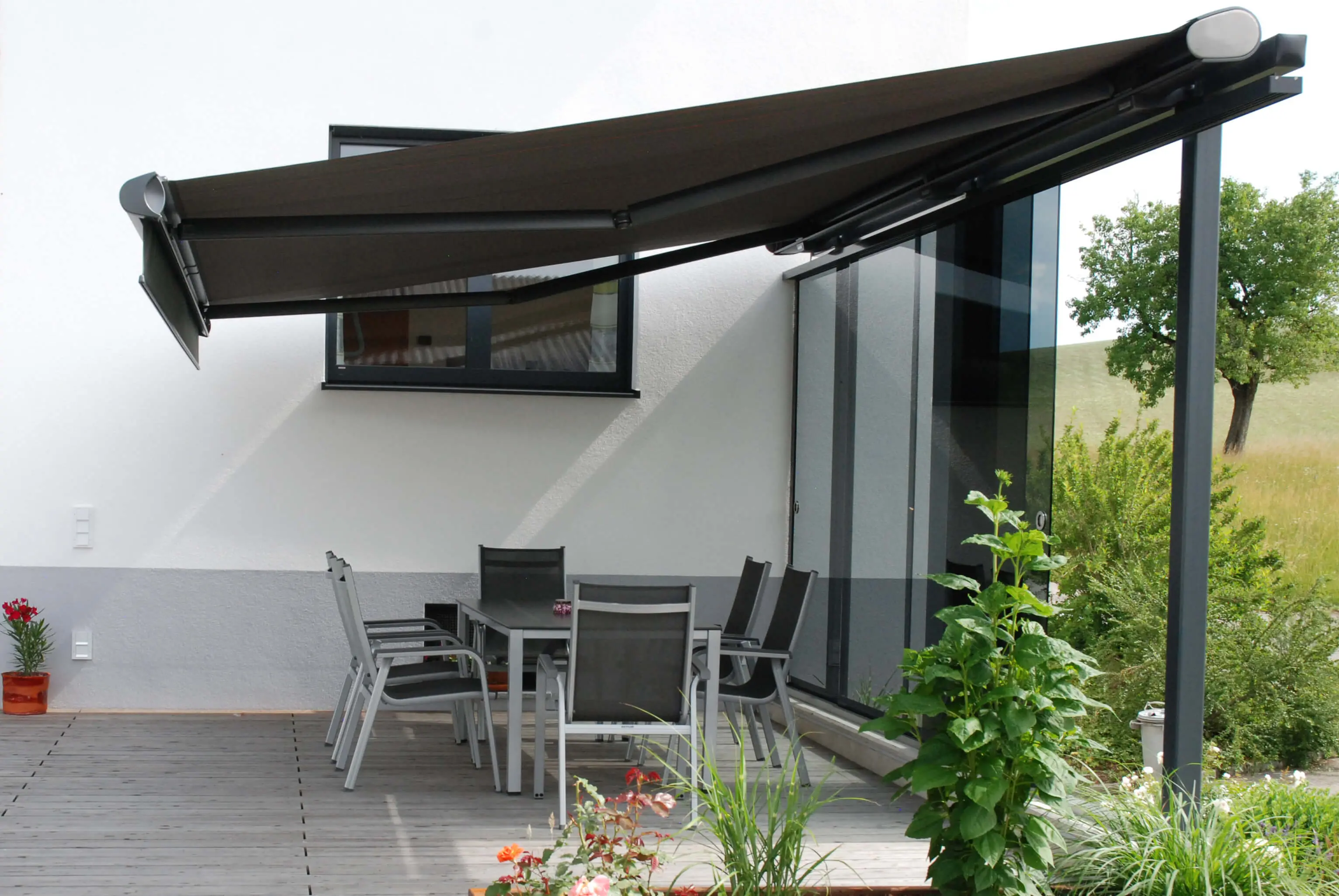 Sonnenschutz und Windschutz für Terrasse