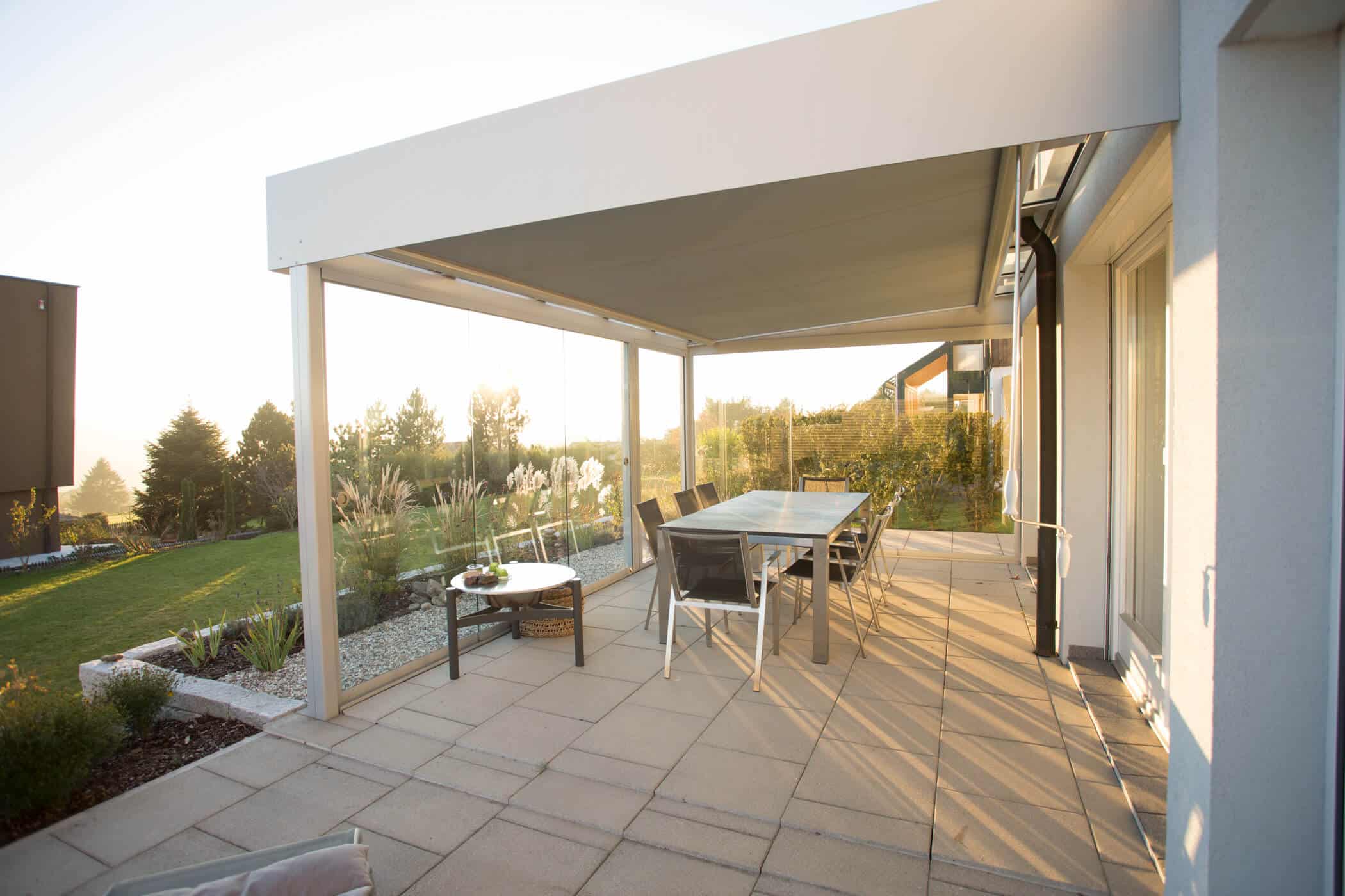 Terrassen Glasdach mit Beschattung