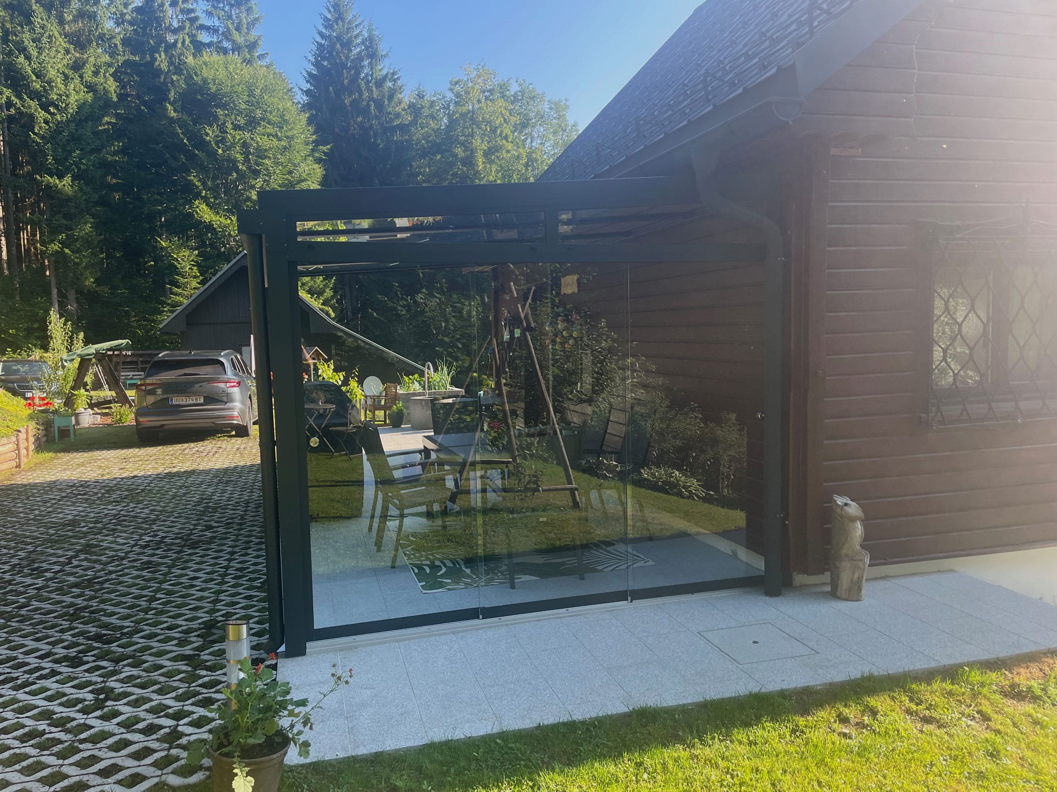 Terrassenüberdachung nach Maß mit Seitenwänden