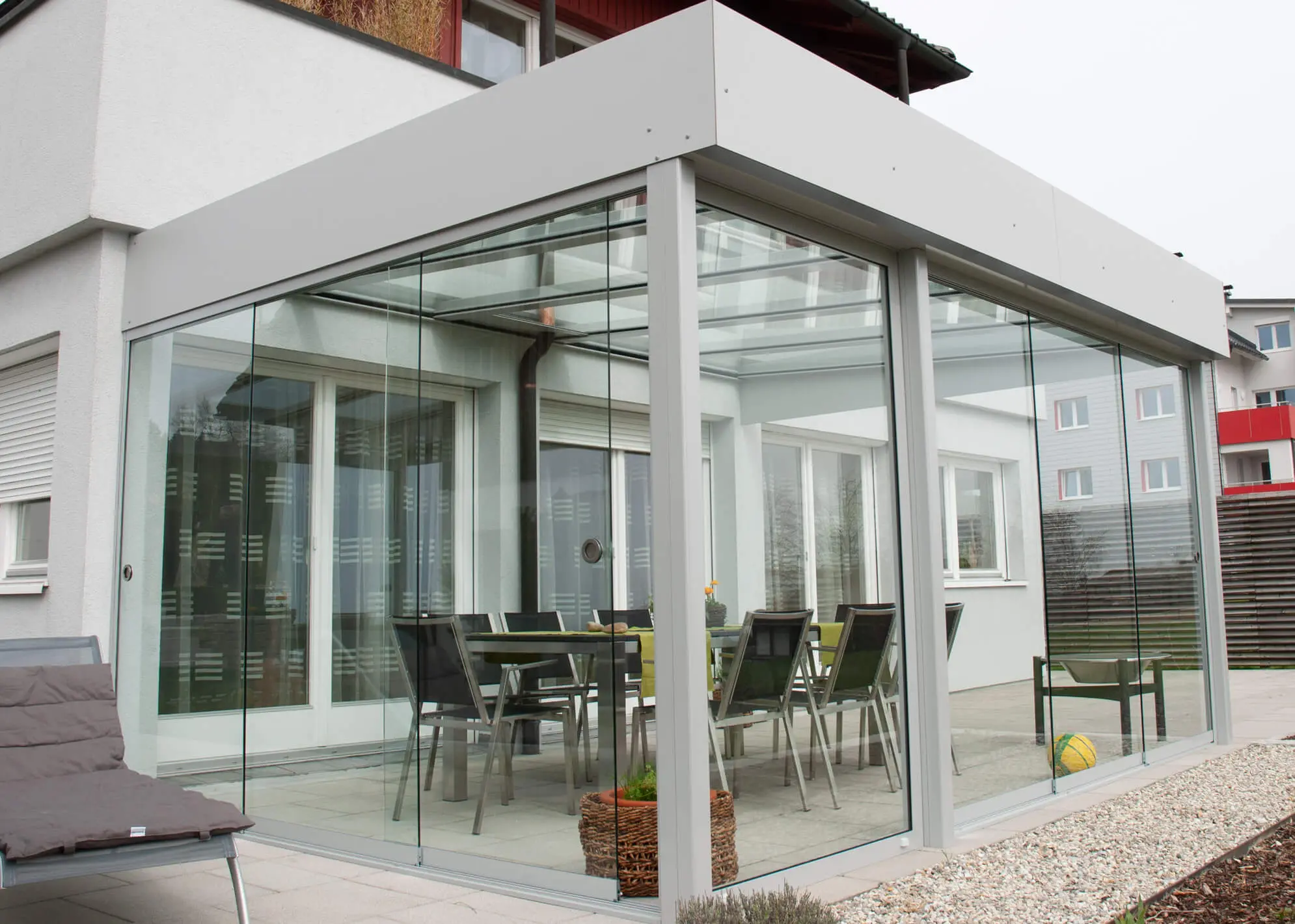 Terrassenverbau Ganzglas Schiebesystem