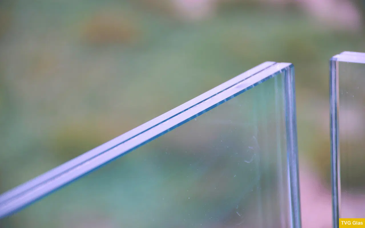 TVG-Glas in verschiedenen Dicken – Teilvorgespanntes Glas für maximale Sicherheit und Stabilität im Wintergartenbau.