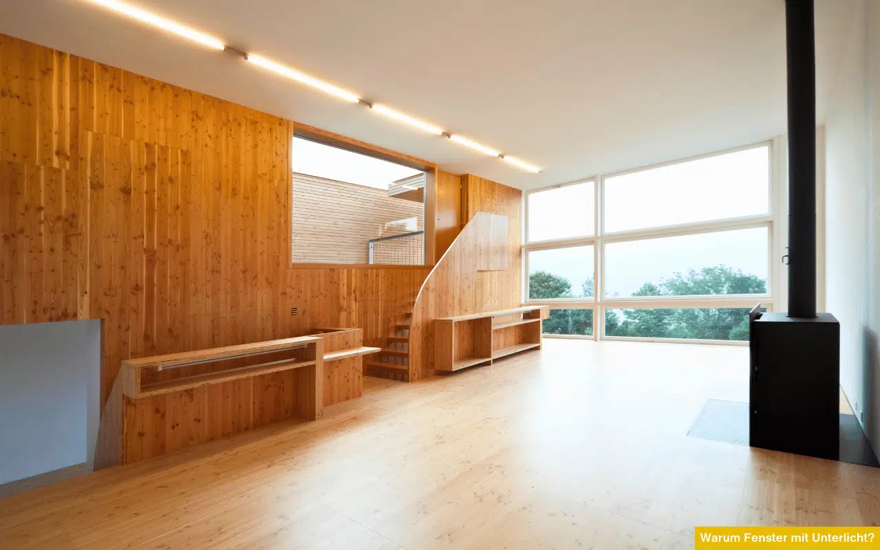 Warum Fenster mit Unterlicht? Heller Raum mit großer Fensterfläche zeigt mehr Licht und gute Lüftungsmöglichkeit