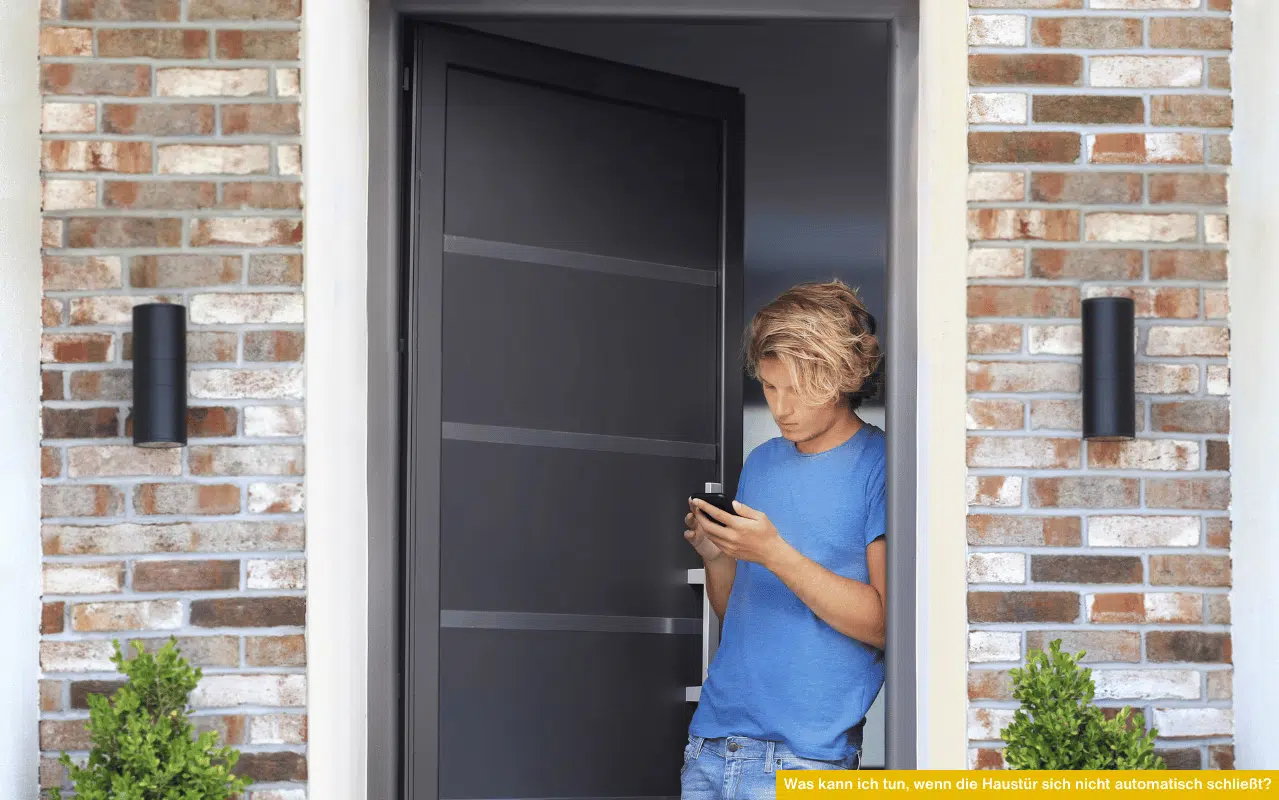 Was kann ich tun, wenn die Haustür sich nicht automatisch schließt? Tipps zu Ursachen, Einstellung und Reparatur für funktionierende Tür.