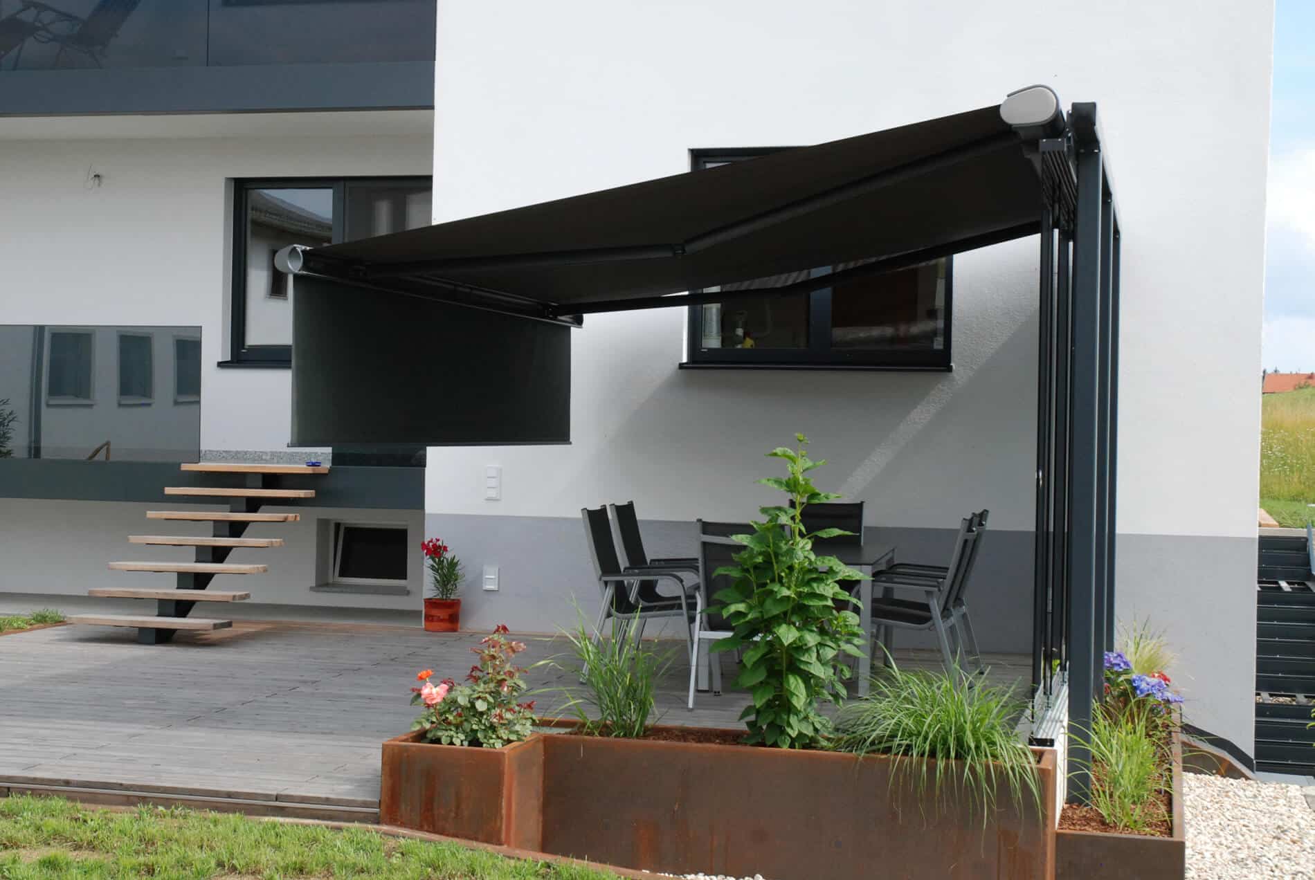 Windschutz mit Sonnenschutz