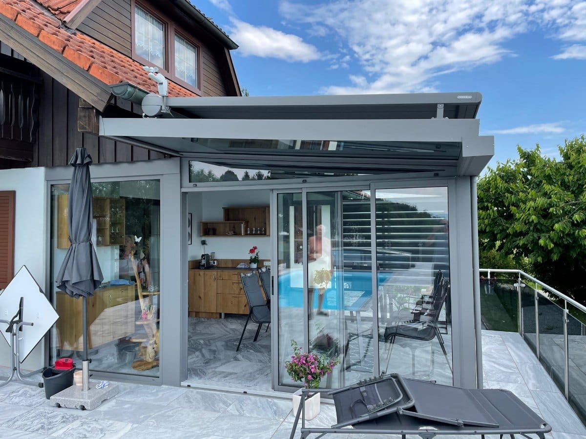 Wintergarten in Graualuminium RAL 9007 in Walding