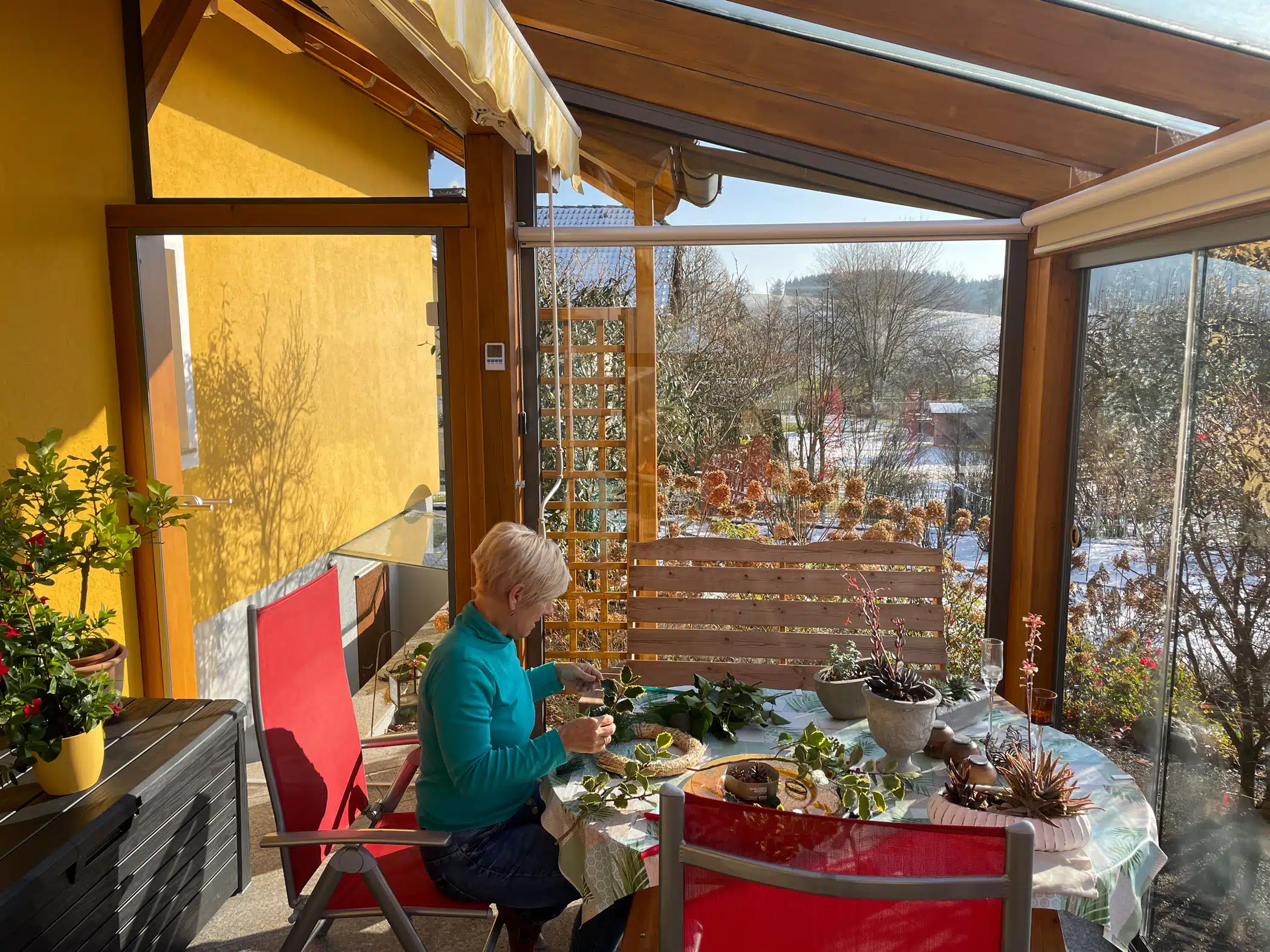 Wintergarten Schiebegläser und Ganzglas-Drehtüre